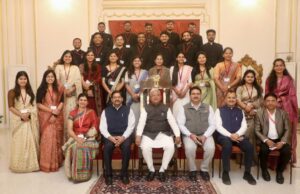 अच्छे व्यक्तियों को सदैव मिलता है सम्मान : राज्यपाल पटेल