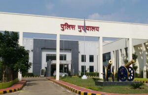 छत्तीसगढ़ पुलिस ने साफ किया: पुलिसकर्मियों के लिए जीरो कट बाल और क्लीन शेव अनिवार्य नहीं