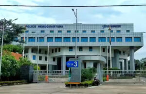 पुलिस मुख्यालय के सामने मांस से भरा ट्रक पकड़ा, स्लाटर हाउस सील करने की मांग