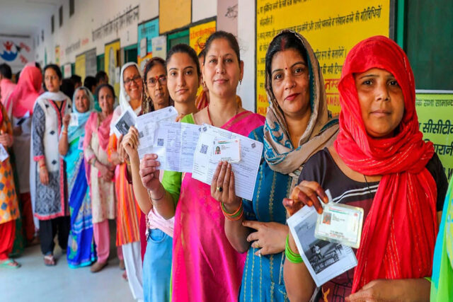 voter_woman_A_131_2.jpg
