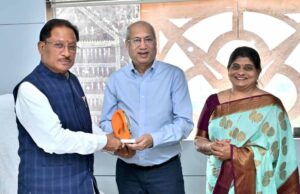 मुख्यमंत्री साय से एनएमआईएमएस के प्रतिनिधियों ने की सौजन्य मुलाकात