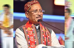 CM साय ने छत्तीसगढ़ सिंधी सेवा महापंचायत के ‘चन्ड्र जी रात, सिंधिन जो मेलो – आनंद मेलो’ में लिया भाग