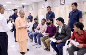 समय सीमा के अंदर समस्याओं का निस्तारण करे प्रशासनः सीएम योगी आदित्यनाथ