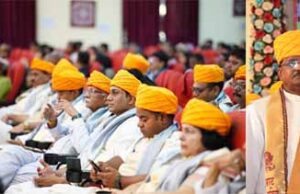 दीक्षा प्राप्त करने के बाद विद्यार्थी समाज और देश के विकास में सहयोग दें और बने जिम्मेदार नागरिक : राज्यपाल पटेल