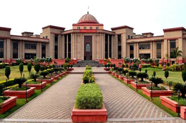 court_Bilaspur_High_A_37_1-2.jpg