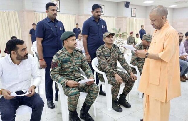 yogi2-11.jpg