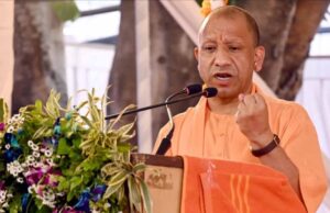 योगी आदित्यनाथ का बंगाल रैली में TMC पर हमला, बोले- “नो कर्फ्यू, नो दंगा, यूपी में सब चंगा”