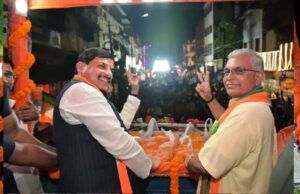ममता के गढ़ में मोहन की दहाड़, बोले- वेस्ट बंगाल में कोई ताकत कमल खिलने से नहीं रोक सकती, रोड शो में दिखी भारी भीड़
