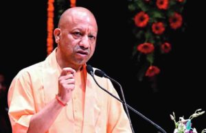 बंगाल में योगी आदित्यनाथ का TMC पर हमला, ‘गुंडों का इलाज बुलडोजर’ बयान