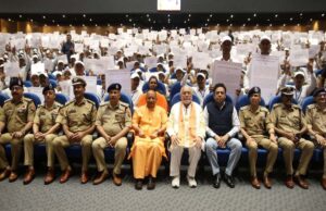 पुलिस में एक लाख नई भर्ती इसी वर्ष: मुख्यमंत्री योगी