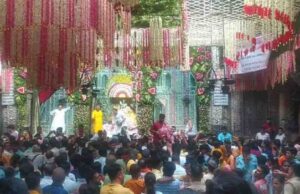 बांके बिहारी मंदिर, फूल बंगला शुल्क में 50 हजार की कटौती