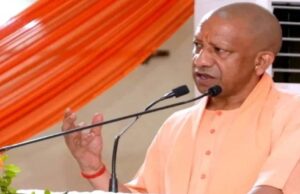 दिग्विजयनाथ पीजी कॉलेज में मुख्यमंत्री ने किया डॉ. तेज प्रताप शाही की स्मृति में आधुनिक कंप्यूटर प्रयोगशाला का उद्घाटन