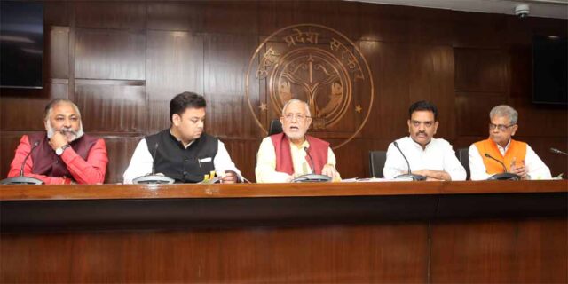 Cabinet_12-1.jpg