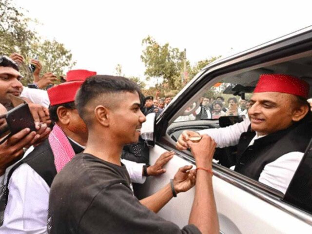 akhilesh1.jpg
