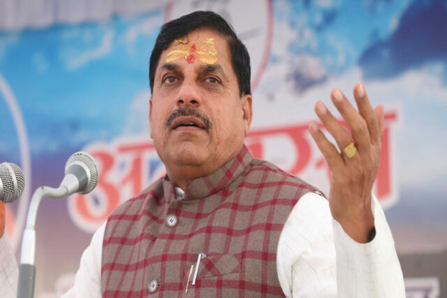 mohan_A_6_2.jpg