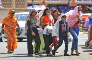 मध्य प्रदेश के 25 शहरों में तापमान 40 डिग्री पार, 16 जिलों में लू की चेतावनी, इंदौर-उज्जैन, नर्मदापुरम और जबलपुर संभाग में अलर्ट