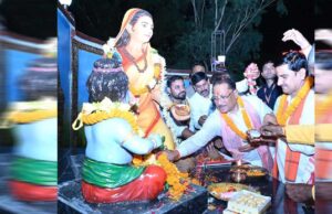 सुशासन तिहार 2026: मुख्यमंत्री विष्णु देव साय ने किया मुंगेली नगर के चौक-चौराहों में स्थापित प्रतिमाओं का अनावरण