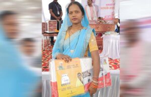 रायपुर : सुशासन तिहार में मिला उज्ज्वला गैस कनेक्शन, खत्म हुआ लकड़ी के चूल्हे का संघर्ष