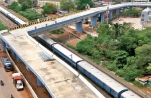 भोपाल के 90 डिग्री मोड़ वाले ब्रिज मामले में सस्पेंड इंजीनियर्स बहाल, मंत्री ने नोटशीट पर लिखा बहाल कर दो