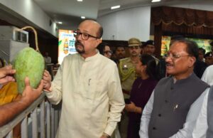 राष्ट्रीय आम महोत्सव का उद्घाटन किया राज्यपाल डेका ने