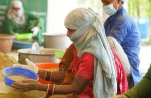 वन धन विकास केंद्र ने बदली आदिवासी महिलाओं की तकदीर