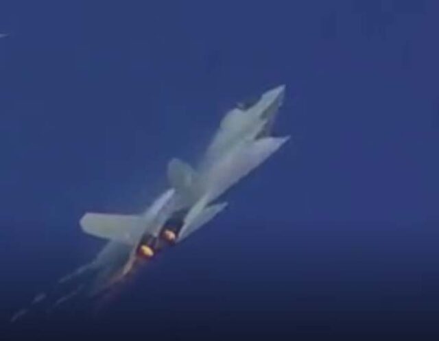 j-35a2.jpg