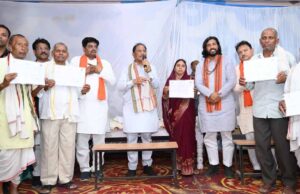 स्वामित्व से संपत्ति का अधिकार, बिहान से आत्मनिर्भरता की राह : कोसरंगी चौपाल में ग्रामीण विकास की दिखी तस्वीर