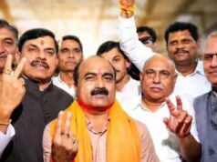 कौन हैं महेश केवट? मीनाक्षी नटराजन की एक चूक से पहुंचे राज्यसभा, कभी BJP से हो चुके हैं निष्कासित