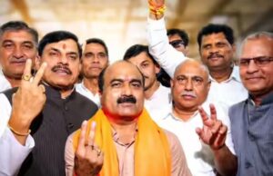 कौन हैं महेश केवट? मीनाक्षी नटराजन की एक चूक से पहुंचे राज्यसभा, कभी BJP से हो चुके हैं निष्कासित