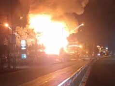 बैरागढ़ रोड पर पटाखा दुकान में भीषण आग, धमाकों से दहला इलाका; 70 फीट तक उठीं लपटें