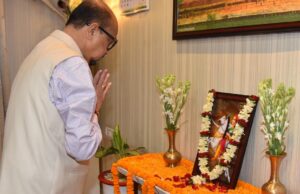 राज्यपाल ने रानी लक्ष्मी बाई के बलिदान दिवस पर उन्हें नमन किया
