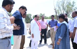 उप मुख्यमंत्री अरुण साव के बस्तर प्रवास का दूसरा दिन : मिशन अमृत, राष्ट्रीय राजमार्ग और तालाब सौंदर्यीकरण कार्यों का किया निरीक्षण