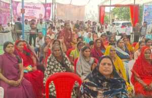 मुंगेली में सुशासन तिहार के दौरान बड़ा खुलासा, पंचायत सचिव ‘बैकडोर’ से बना कर्मचारी!