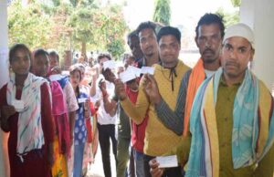 छत्तीसगढ़ में निकाय-पंचायत उपचुनाव के लिए मतदान जारी, 71 पार्षद पद समेत 5 अध्यक्षों का होगा फैसला