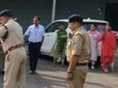 पुलिस मुख्यालय में सुरक्षाकर्मियों को दिया फायर सेफ्टी का प्रशिक्षण