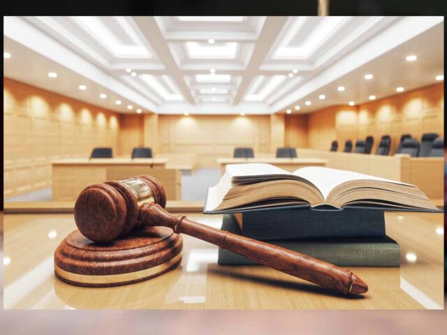 court_99_4.jpg