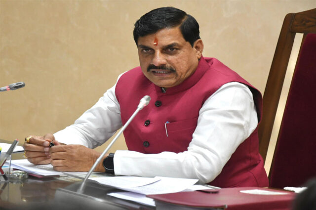 mohan_1A_107_2.jpg