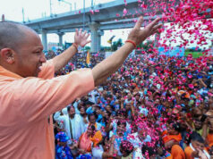 कांवड़ यात्रा को लेकर CM योगी के सख्त निर्देश, म्यूजिक सिस्टम से मांस-शराब की दुकानों तक जारी किए अहम आदेश