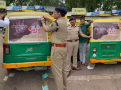 नशे से दूरी, है ज़रूरी 2.0 अभियान तेज, झाबुआ पुलिस ने ऑटो और सवारी वाहनों पर लगाए नशामुक्ति संदेश