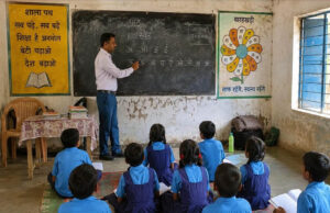 MP में स्कूली शिक्षा पर चौंकाने वाला खुलासा, 6 साल में 28 लाख बच्चे गायब, 10 साल में 32 हजार स्कूल बंद