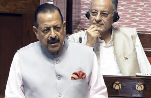 लोकसभा में पेश हुआ एंटी-पेपर लीक बिल, विपक्ष के हंगामे से संसद की कार्यवाही स्थगित