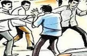 नीलबड़ रोड स्थित एचपीसीएल पेट्रोल पंप पर देर रात कर्मचारियों से मारपीट