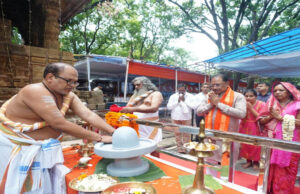 मुख्यमंत्री विष्णुदेव साय ने भोरमदेव धाम में की पूजा-अर्चना, प्रदेश की सुख-समृद्धि के लिए की मंगलकामना