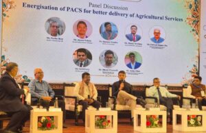 राष्ट्रीय मंच पर चमकी धमतरी की अभिनव पहल, सीएससी स्थापना दिवस पर PACS ड्रोन मॉडल को मिली विशेष पहचान