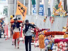 सावन में गूंजा बम-बम भोले, कांवड़ यात्रा से बाजारों में बढ़ी रौनक
