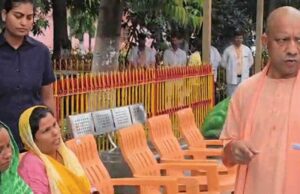 रास्ता न दिला पाएं तो लेखपाल, कानूनगो, तहसीलदार सबको सस्पेंड करो-मुख्यमंत्री योगी