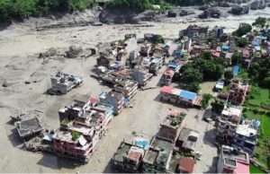 नेपाल बाढ़ में कैलाश मानसरोवर यात्रा पर संकट, 105 भारतीय समेत 400 विदेशी टूरिस्ट लापता