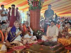 ओंकारेश्वर पहुंचे CM मोहन यादव, सपत्नीक किए ज्योतिर्लिंग दर्शन; 2200 करोड़ के पंचायतन मंदिर का शिलान्यास