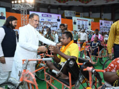 दिव्यांगजनों के सम्मान और सशक्तीकरण के लिए सरकार निरंतर प्रतिबद्ध : मुख्यमंत्री विष्णु देव साय