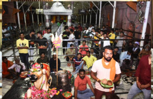 सावन का पहला सोमवार आज, शिव मंदिरों में उमड़ेगा श्रद्धा का सैलाब